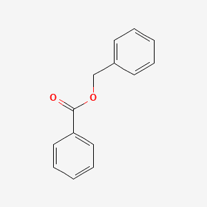 Structure moléculaire de Benzoate de benzyle (Benzyl Benzoate) — ingrédient actif en cosmétique naturel